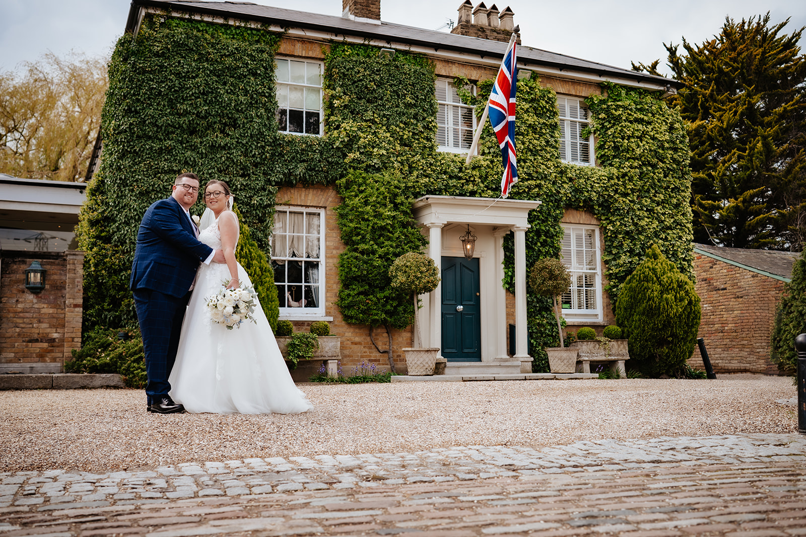 Hollie & Lewis - Friern Manor-1-12.jpg