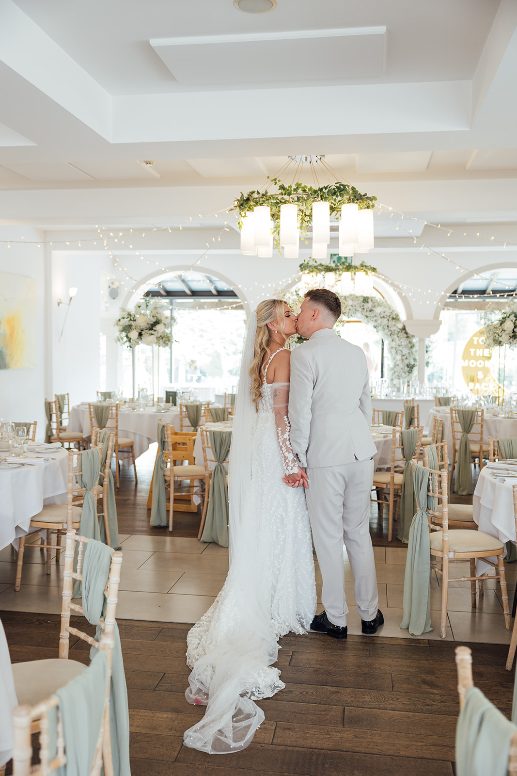 Hollie & Tom-444.jpg