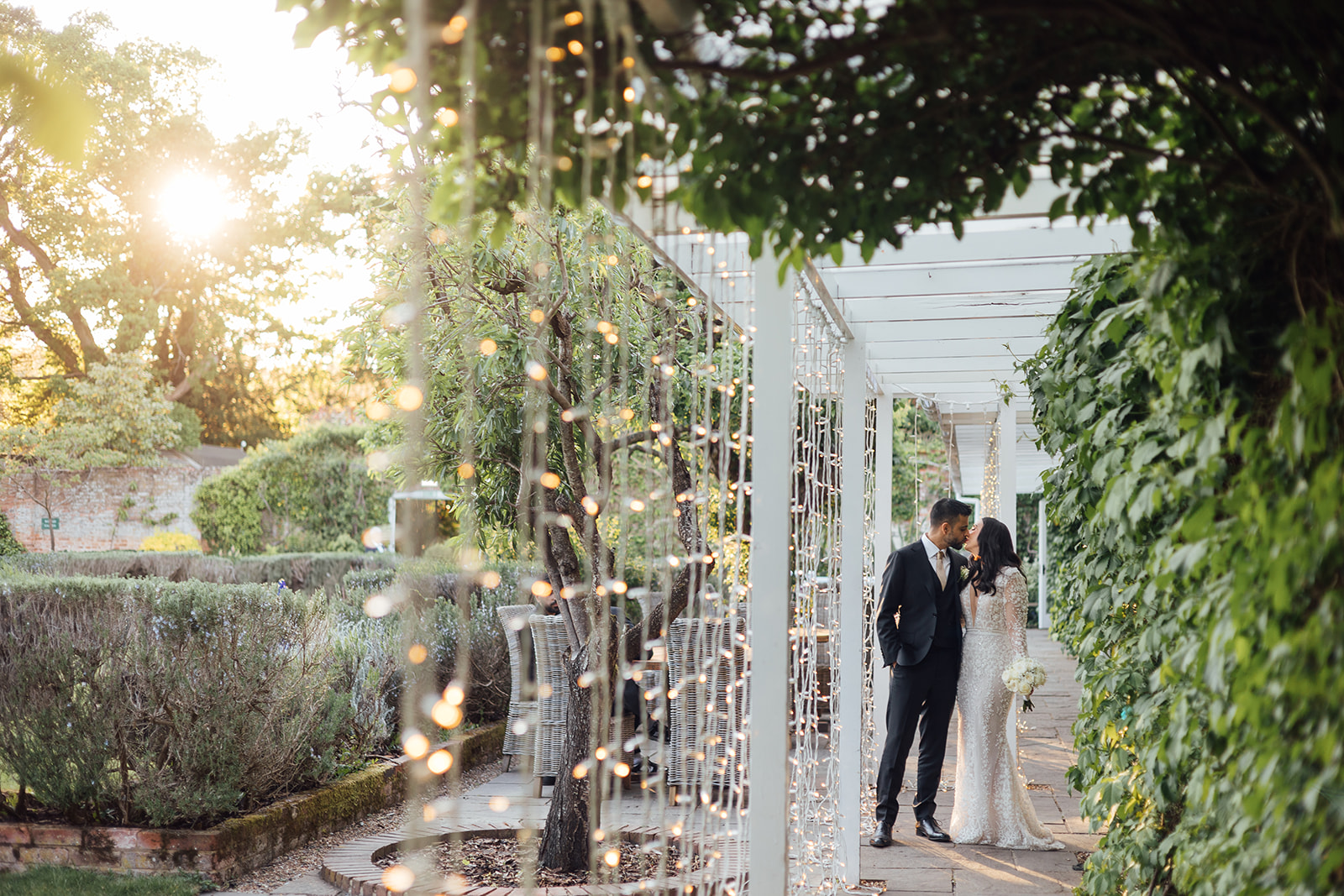 Janina and Akash Sneak Peek-24.jpg