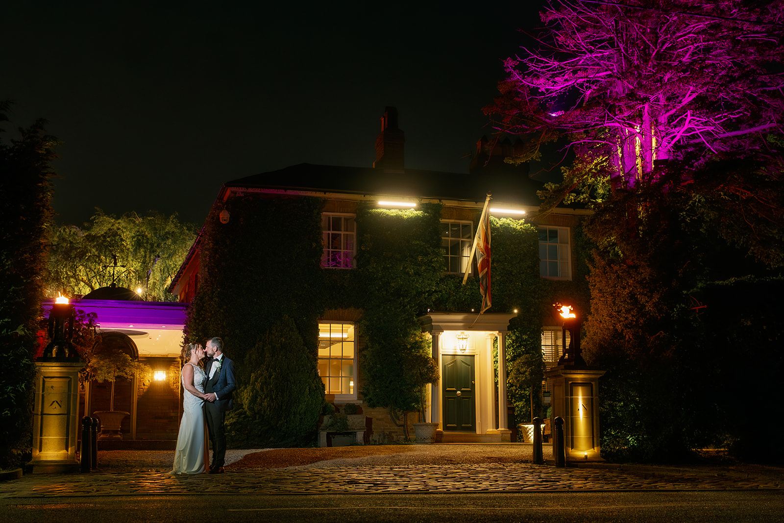 Kayleigh & James - Friern Manor - May 01, 2025_3TJ7769-Enhanced-NR-Edit  42 Lily and White.jpg