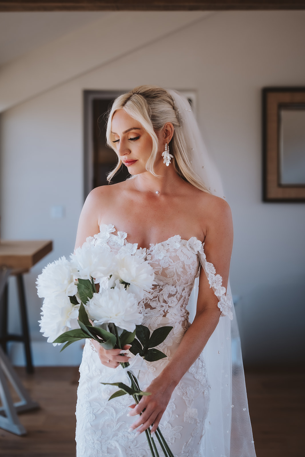 Danielle & Jordan - Primrose Hill - Cotswold -185 July 13, 2025 Terry JamesLily & White.jpg