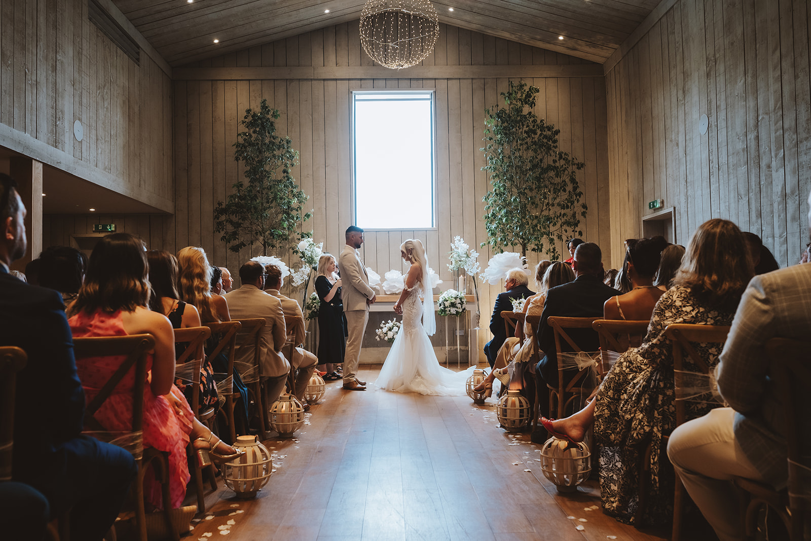 Danielle & Jordan - Primrose Hill - Cotswold -277 July 13, 2025 Terry JamesLily & White.jpg