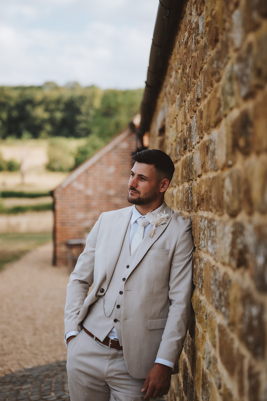 Danielle & Jordan - Primrose Hill - Cotswold -728 July 13, 2025 Terry JamesLily & White.jpg