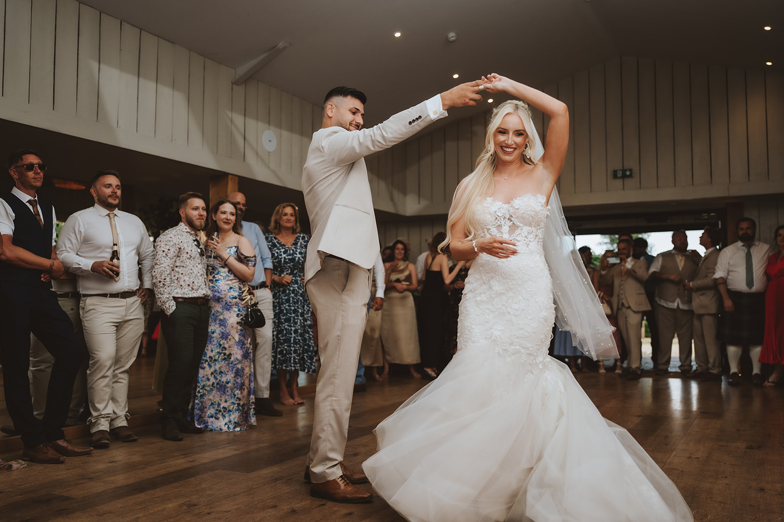 Danielle & Jordan - Primrose Hill - Cotswold -764 July 13, 2025 Terry JamesLily & White.jpg