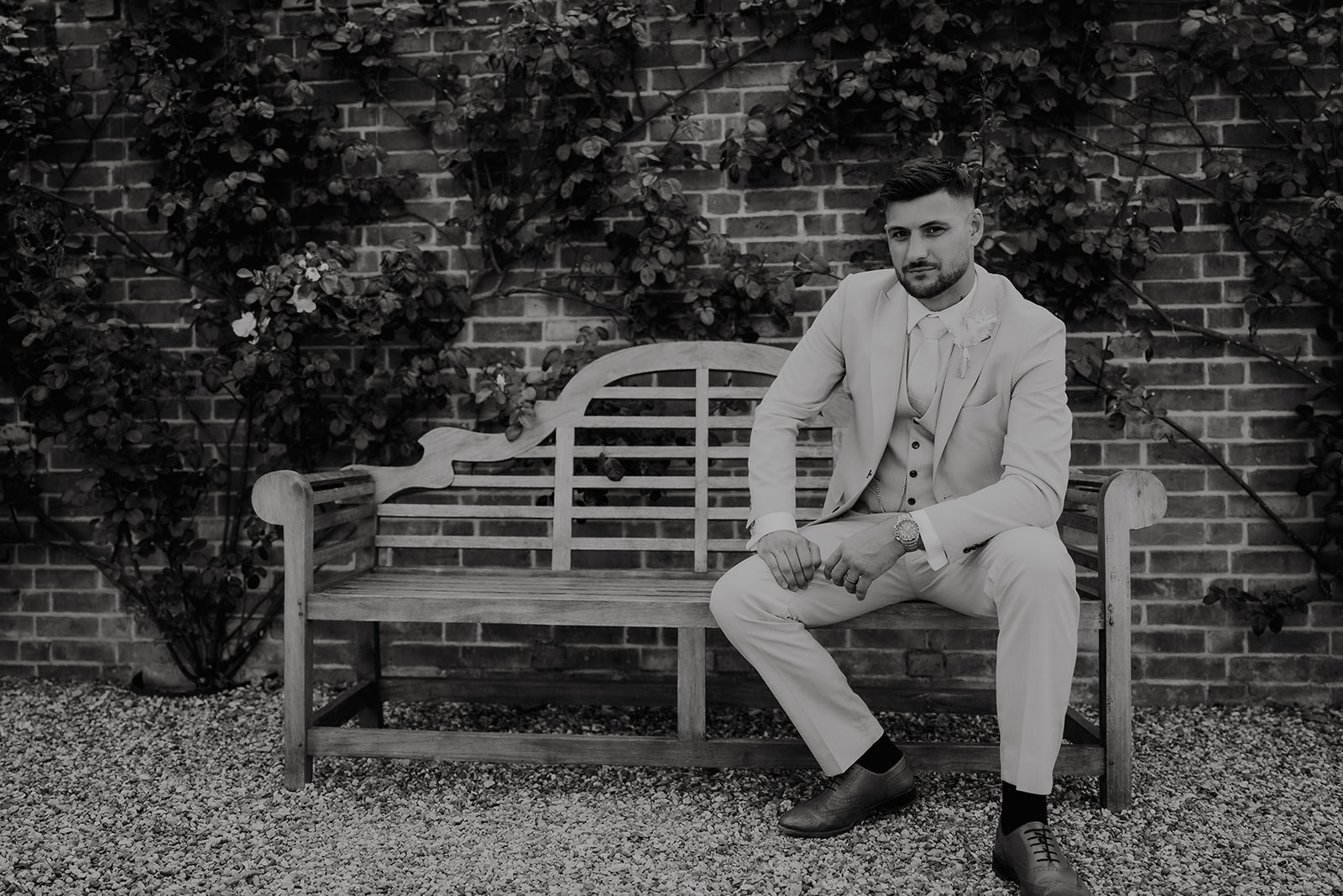 Danielle & Jordan - Primrose Hill - Cotswold -732 July 13, 2025 Terry JamesLily & White.jpg