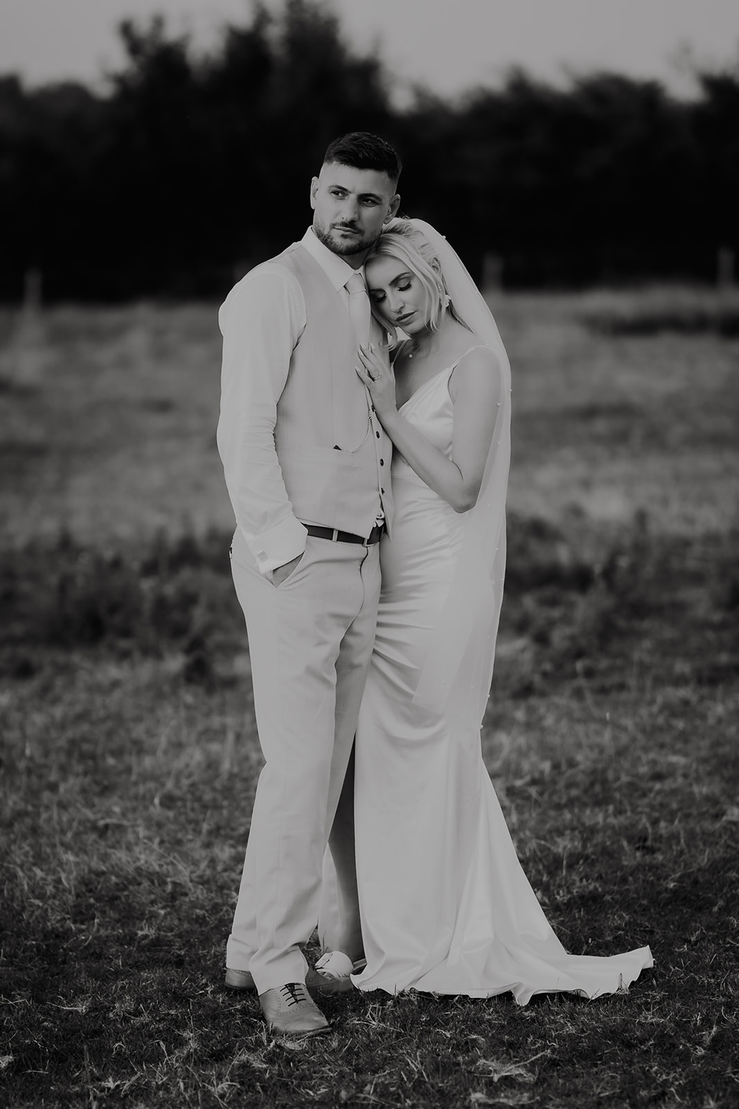 Danielle & Jordan - Primrose Hill - Cotswold -868 July 13, 2025 Lily & WhiteTerry James.jpg