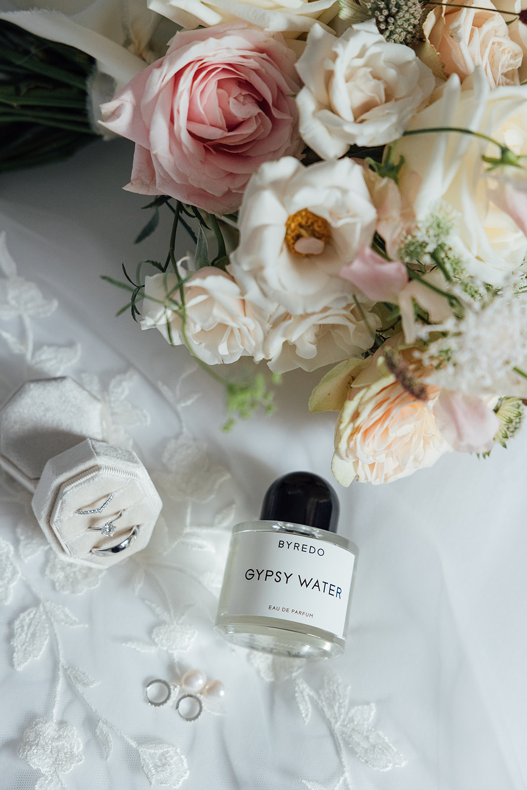 Georgia and Josh Sneak Peek -2.jpg