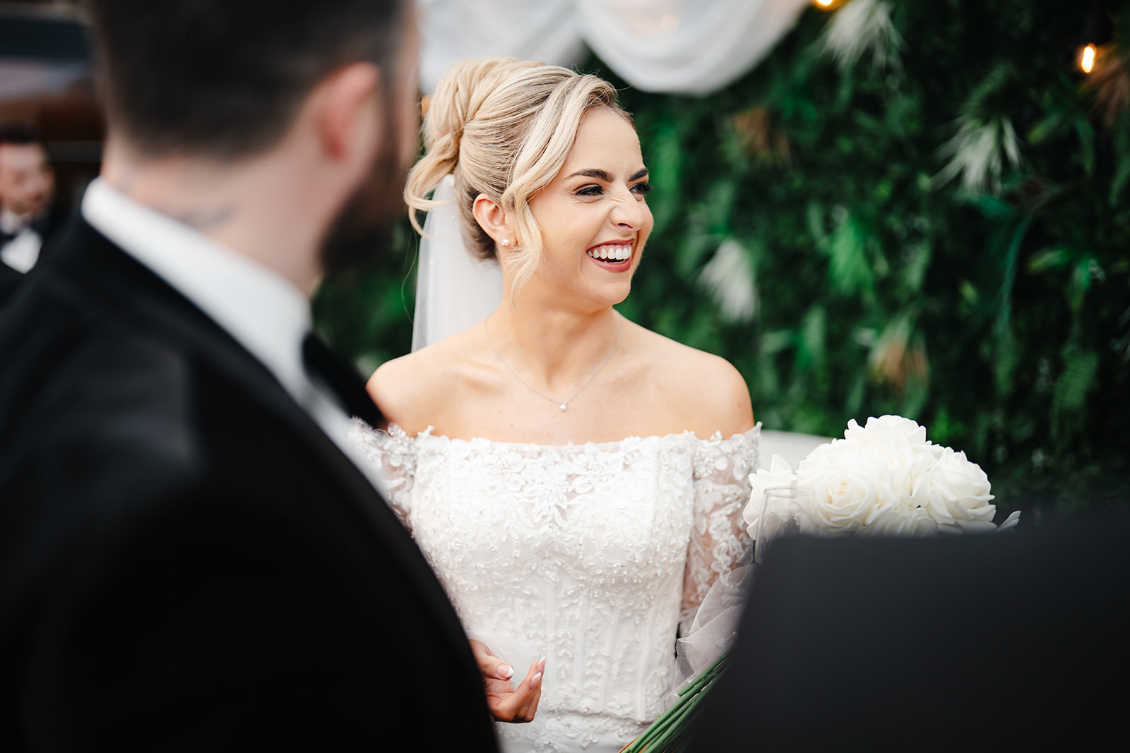 Wedding photo 13 - candids