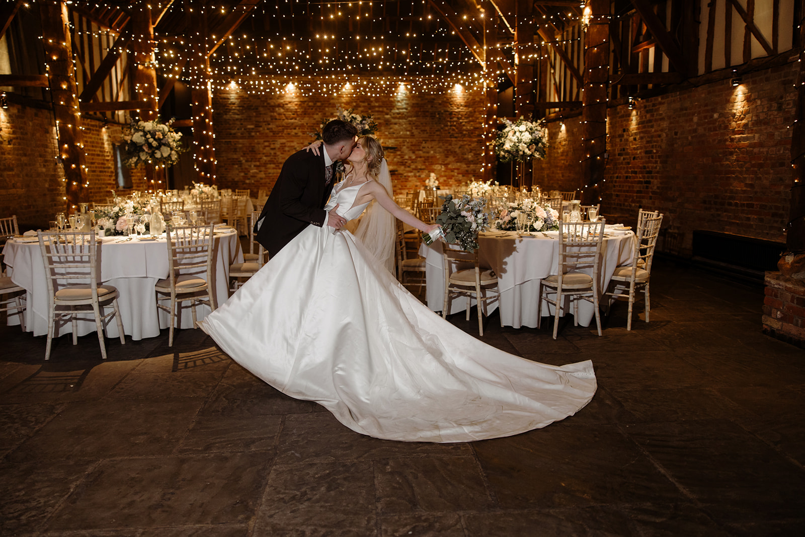 couple from Lloyd & Carley wedding