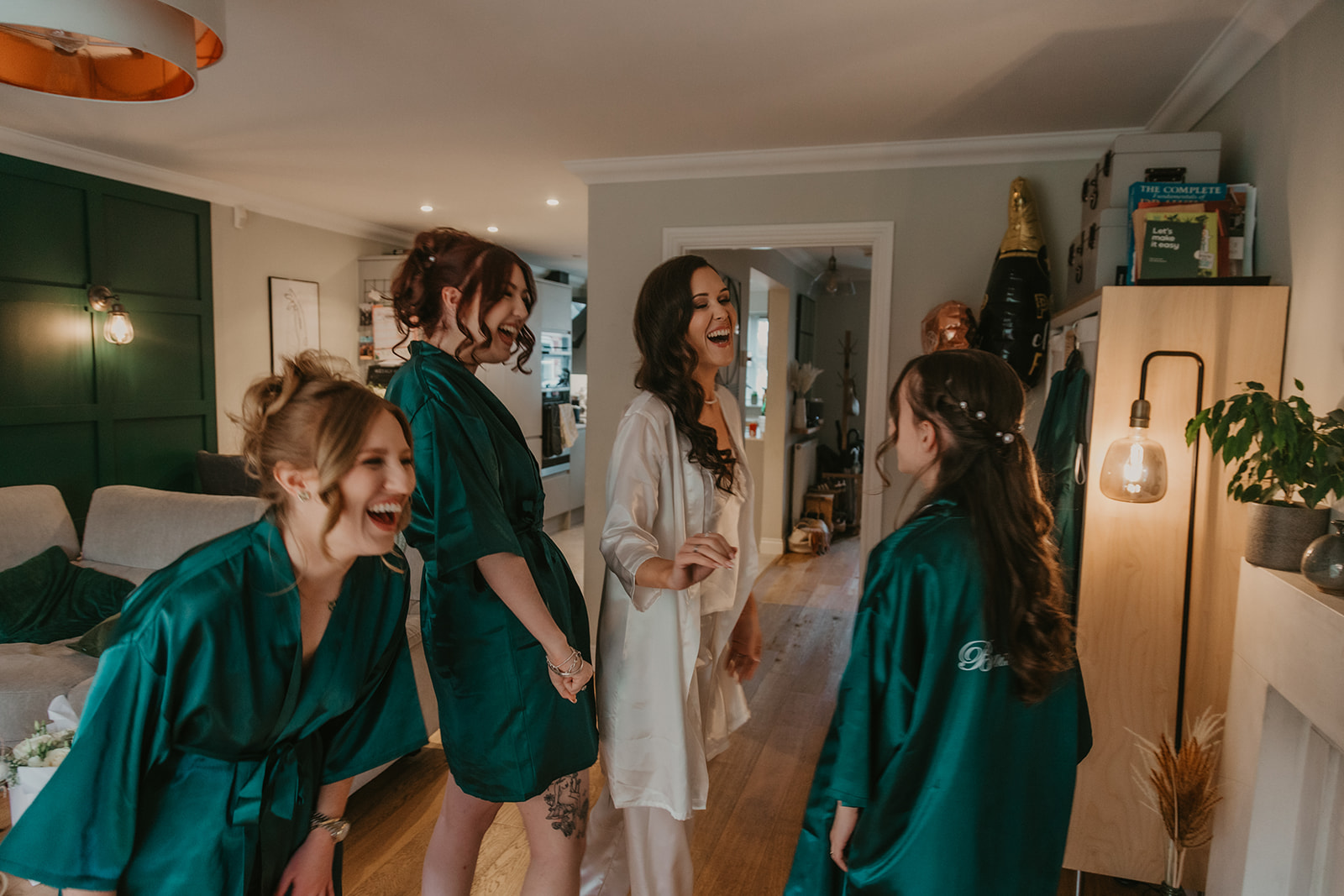 How to Plan a Wedding Day Timeline
