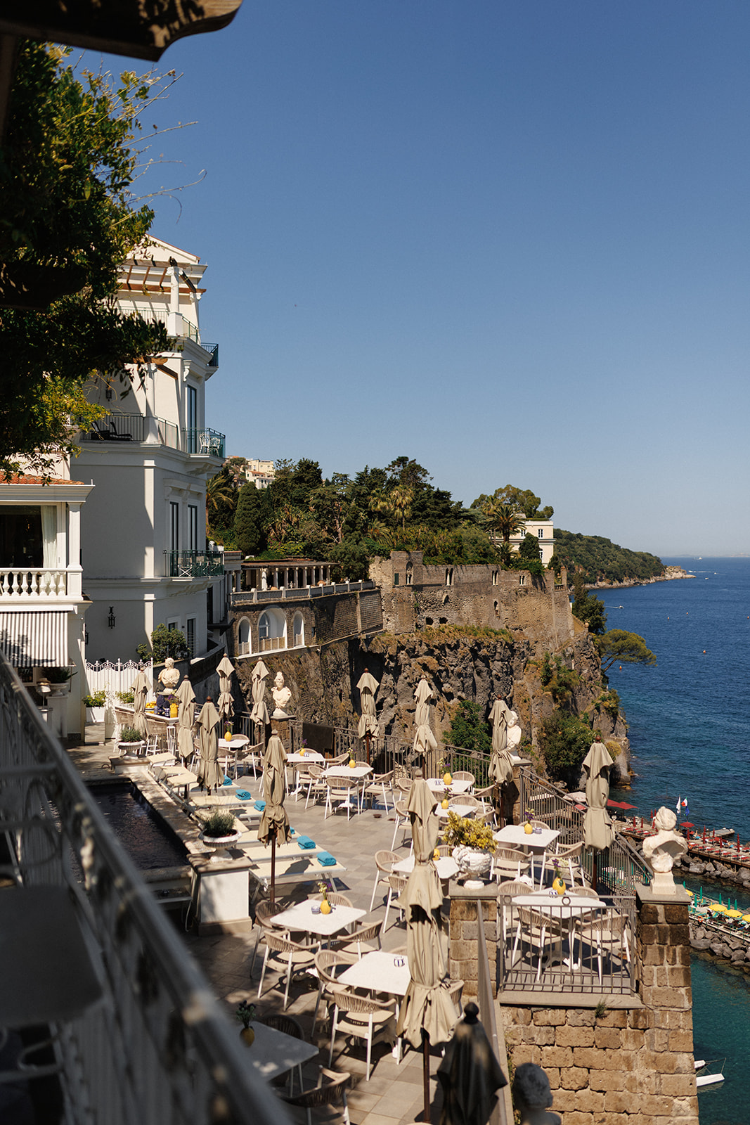 sorrento-wedding-photographer-bellevue-syrene-00002.jpg