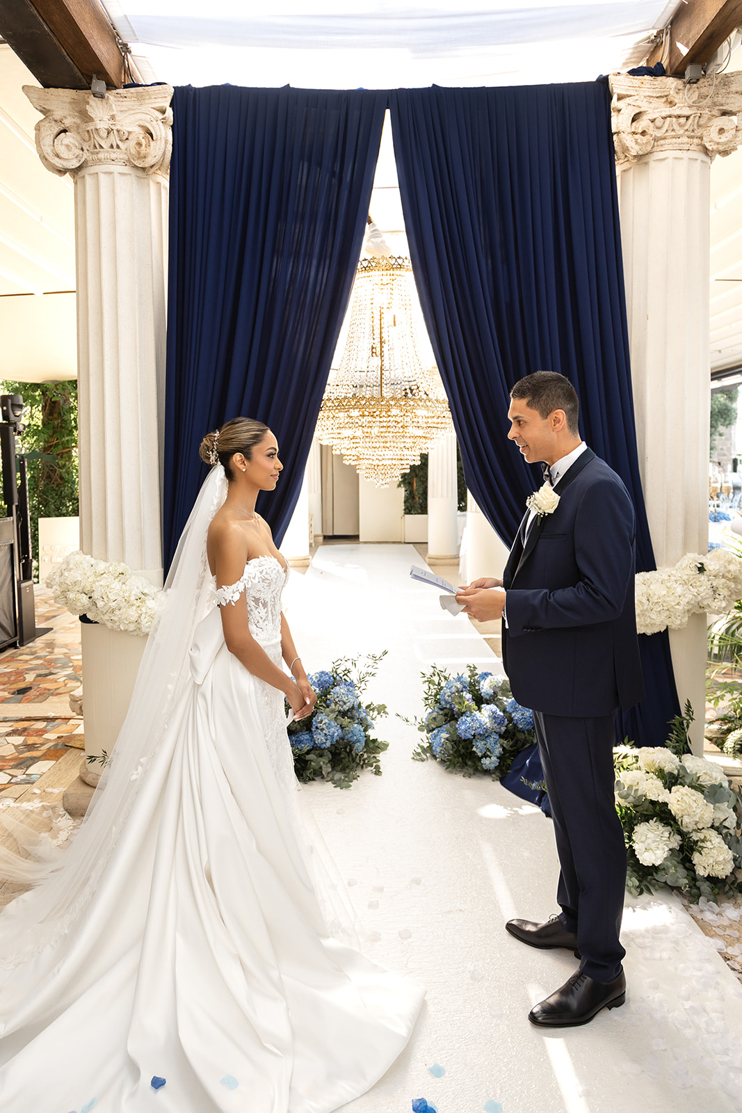 destination-wedding-photographer-bellevue-syrene-00003.jpg