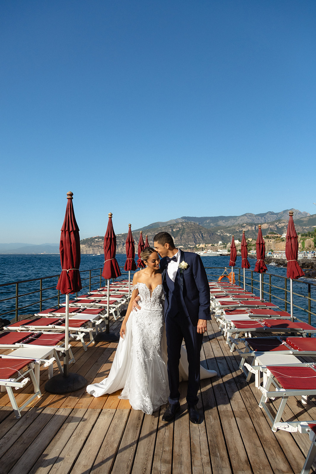 destination-wedding-photographer-bellevue-syrene-00029.jpg