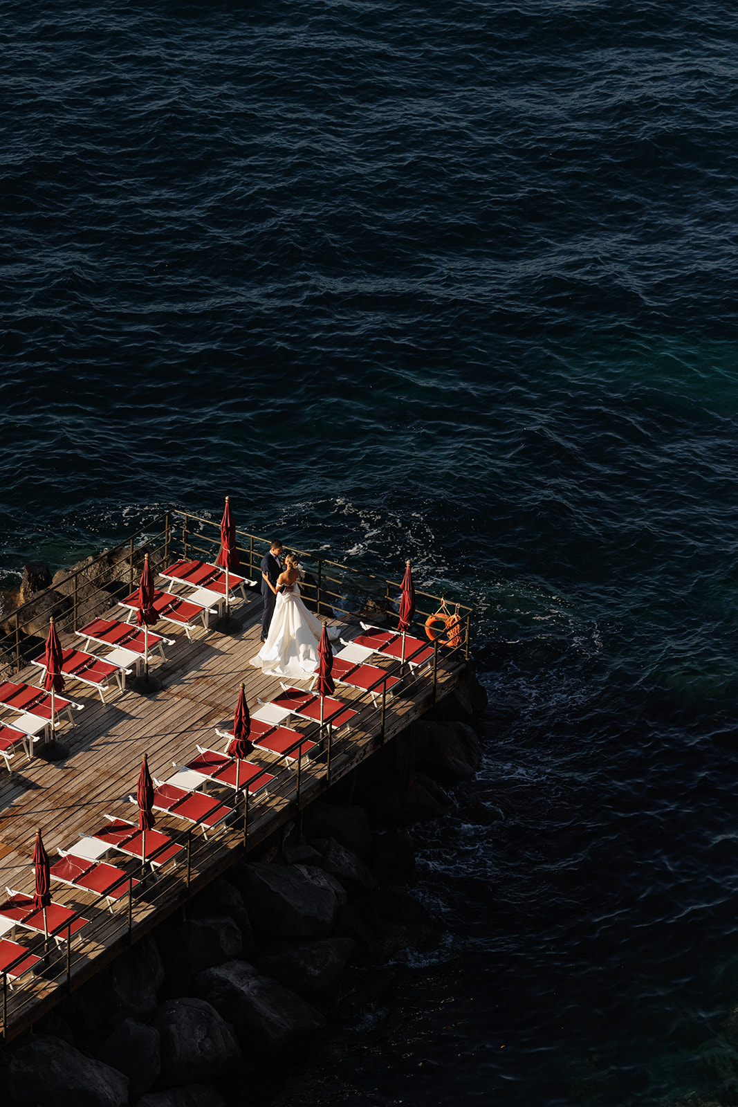 bellevue-syrene-sorrento-wedding-photographer-00005.jpg
