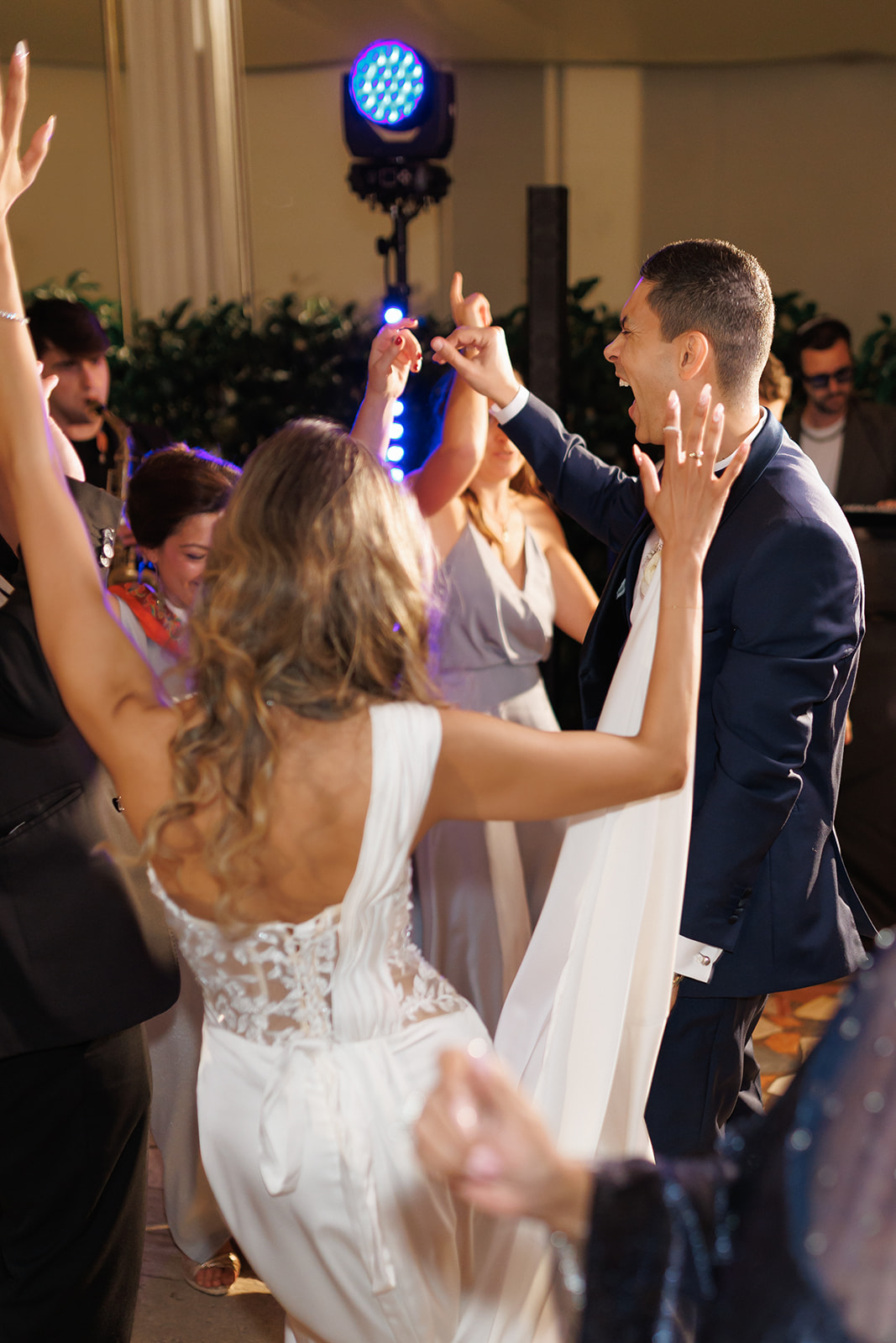 bellevue-syrene-sorrento-wedding-photographers-00017.jpg