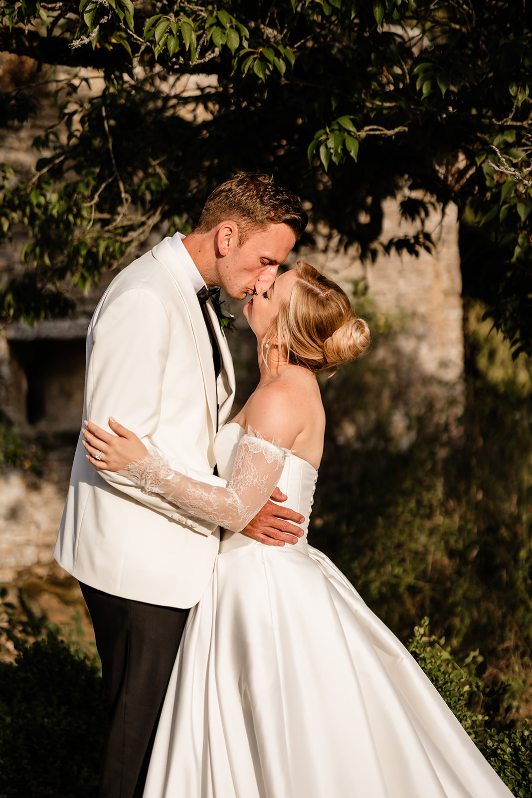 guest full coverage from Roseanna & Charles - Caswell House wedding